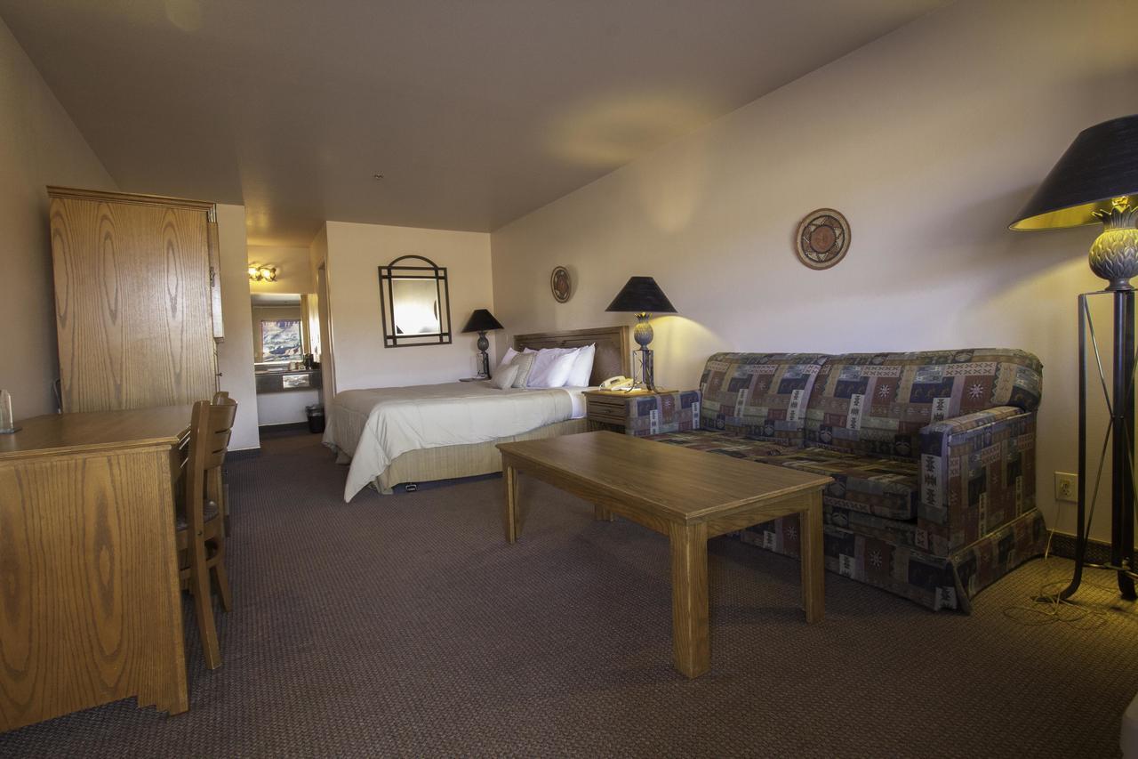 The Noor Hotel Torrey Rom bilde